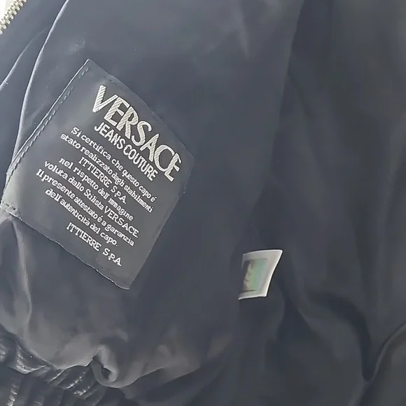 Vintage Versace Jeans Couture Coated Textured Cropped Puffer Bomber Jacket - Picture 8 of 10